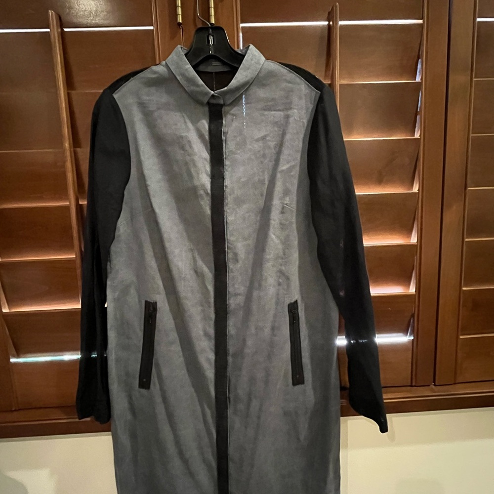 Elie Tahari Blue Collared Dress Viscose Blend With Black Netting.